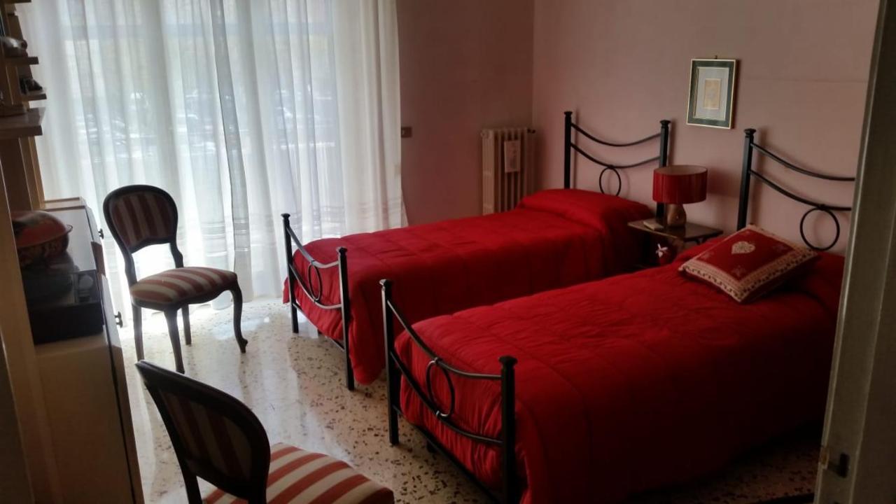 Hotel Tora House CTA Exterior foto